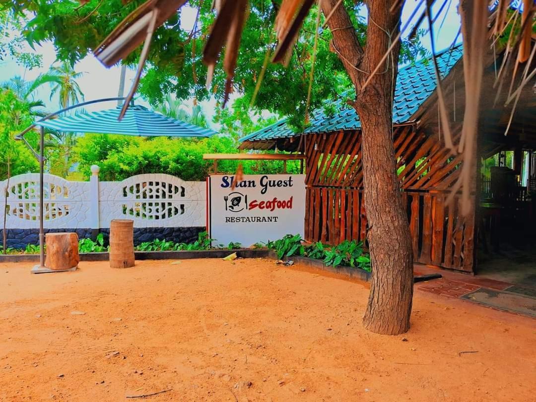 Shan Guest And Restaurant Nilaveli Ngoại thất bức ảnh
